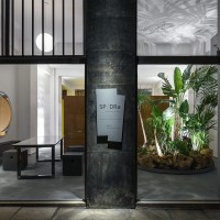 Louizi + Louizis Architects