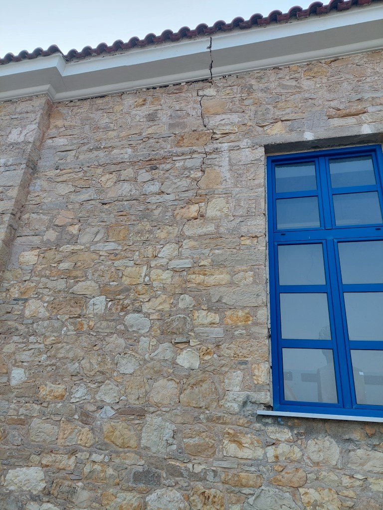 QyE3wAGOFl.jpg