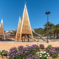 Ανάπλαση δημόσιου χώρου και διαμόρφωση φυσικού παιχνιδότοπου