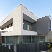 Stack Effect House: Μια Αστική Κατοικία ως Πεδίο Έρευνας