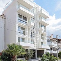 Πολυκατοικία στη Γλυφάδα