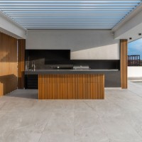 Μία Οριζόντια Κατοικία στο Τοπίο