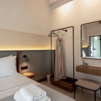 48 Luxury Suites