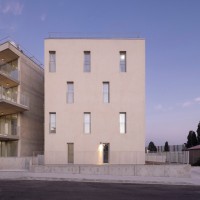 24 κοινωνικές κατοικίες