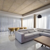 Stack Effect House: Μια Αστική Κατοικία ως Πεδίο Έρευνας