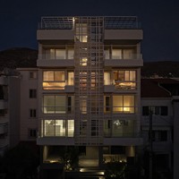 Πολυκατοικία στη Γλυφάδα