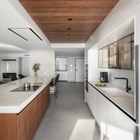 Edge Family Home