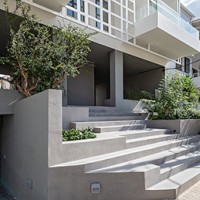 Πολυκατοικία στη Γλυφάδα